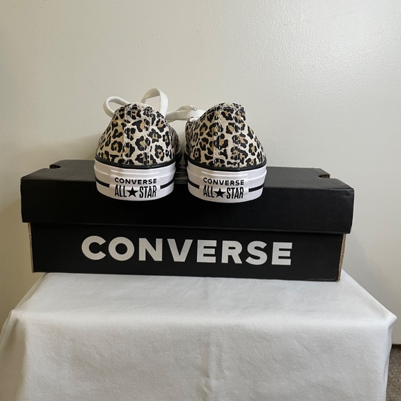 CONVERSE-Cheetah Print in Black, Driftwood-Women US Size 6/ Men US Size 4-NWT - Picture 9 of 13